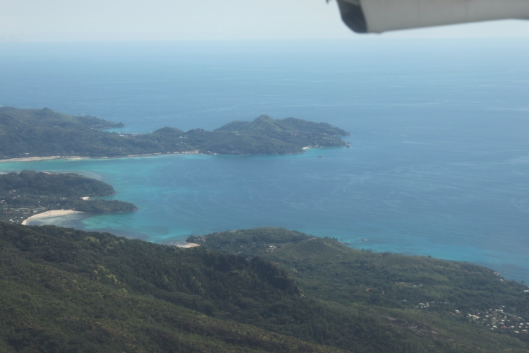 Flug nach Bird Island - Mahé