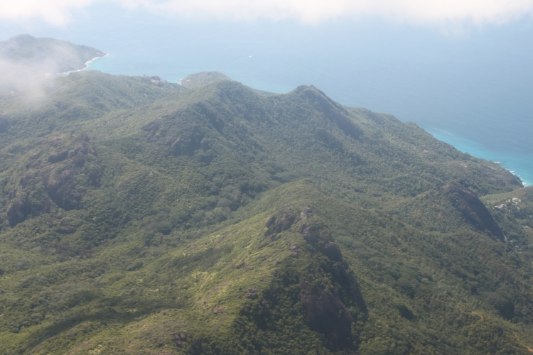Flight to Bird Island - Mahé
